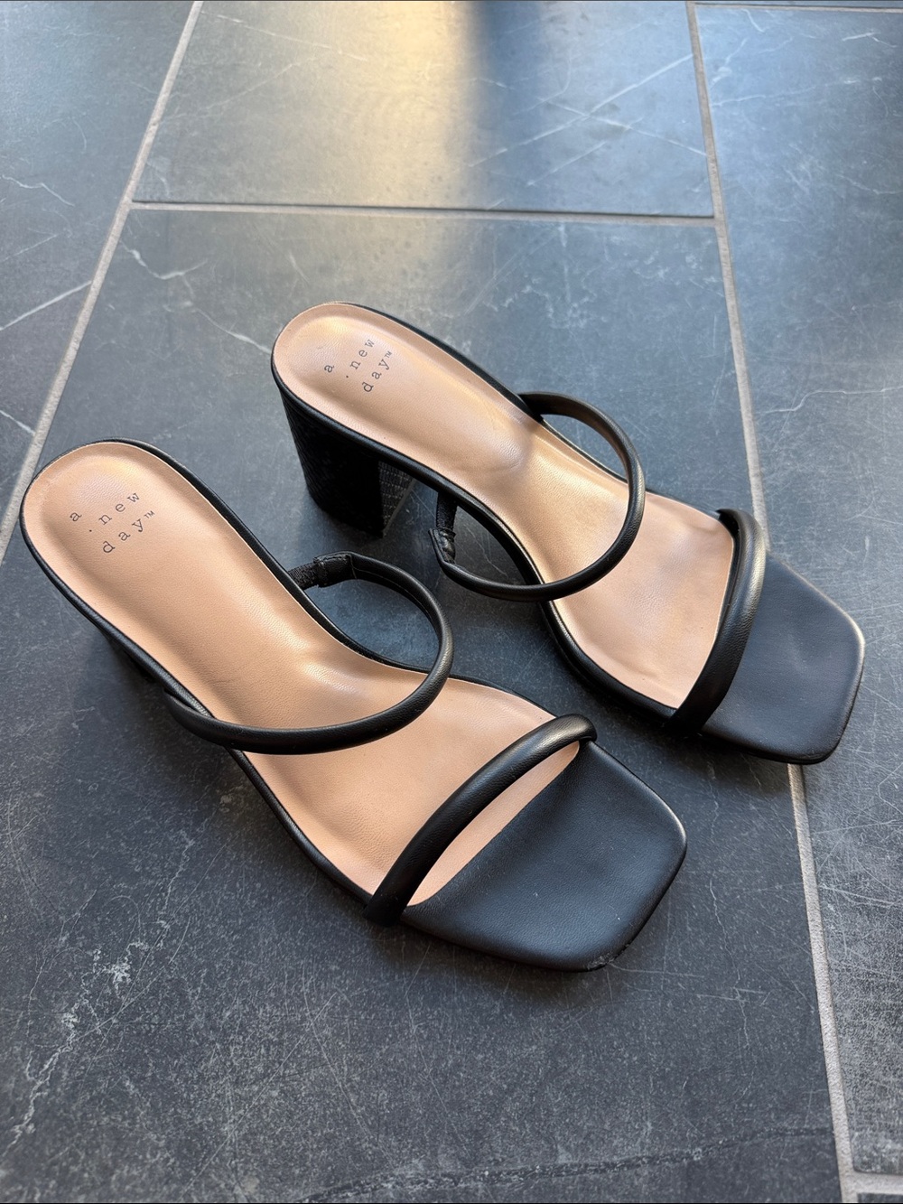 A New Day Black Double Strap Block Heel Sandals | Size 7 | Excellent Condition